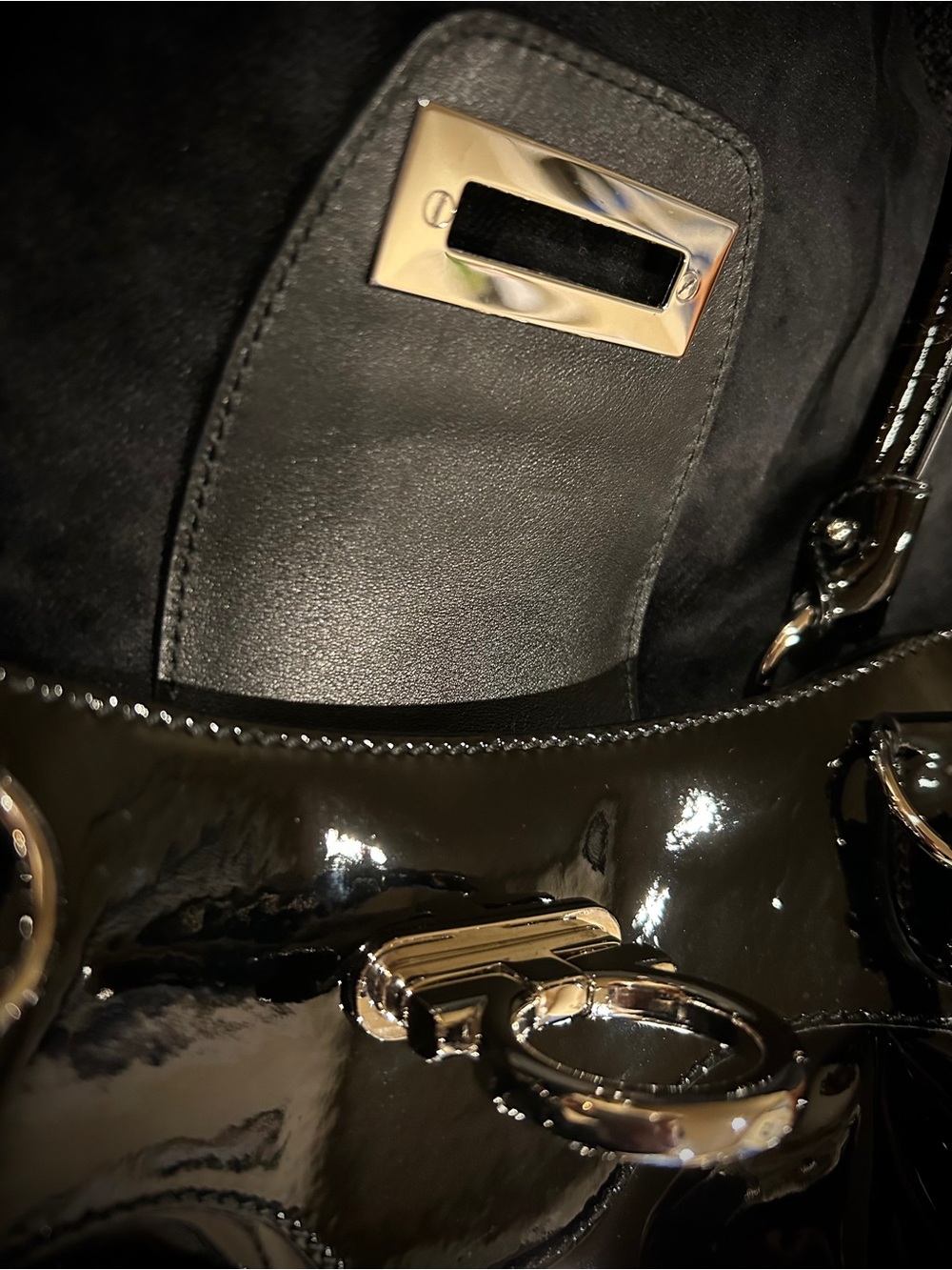 Vintage 2000s SALVATORE FERRAGAMO Marissa Gancini black patent leather bag,NEW - Picture 9 of 12